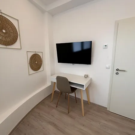Holiday home Modernes In Parkplatz Kueche Ruhig Duisburg